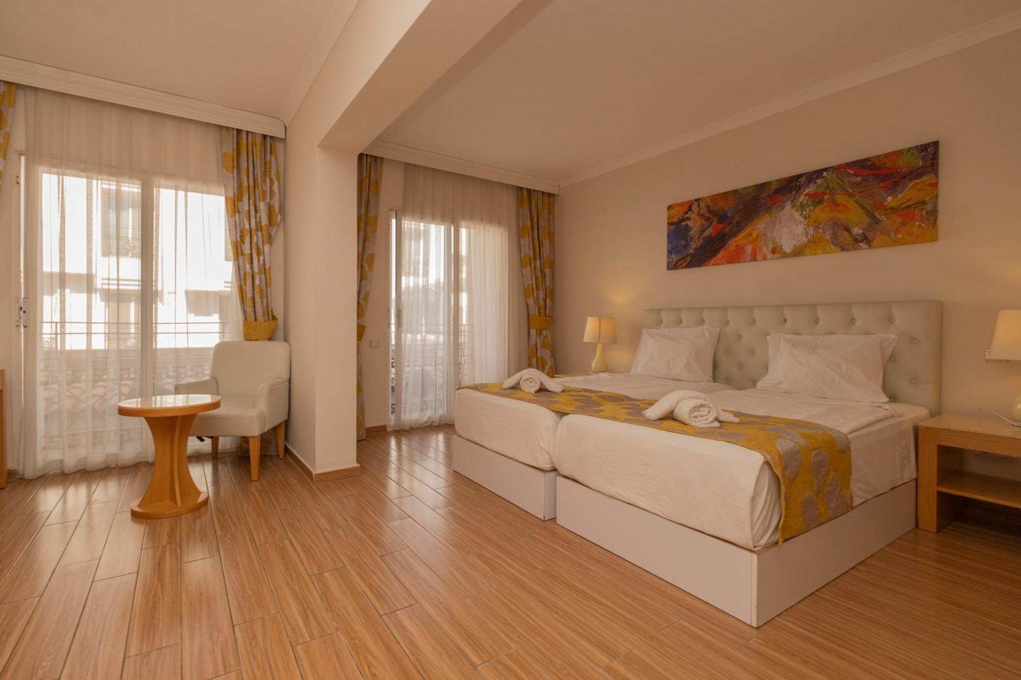 Ladonia Hotels Del Mare (Adults Only) グムベット エクステリア 写真