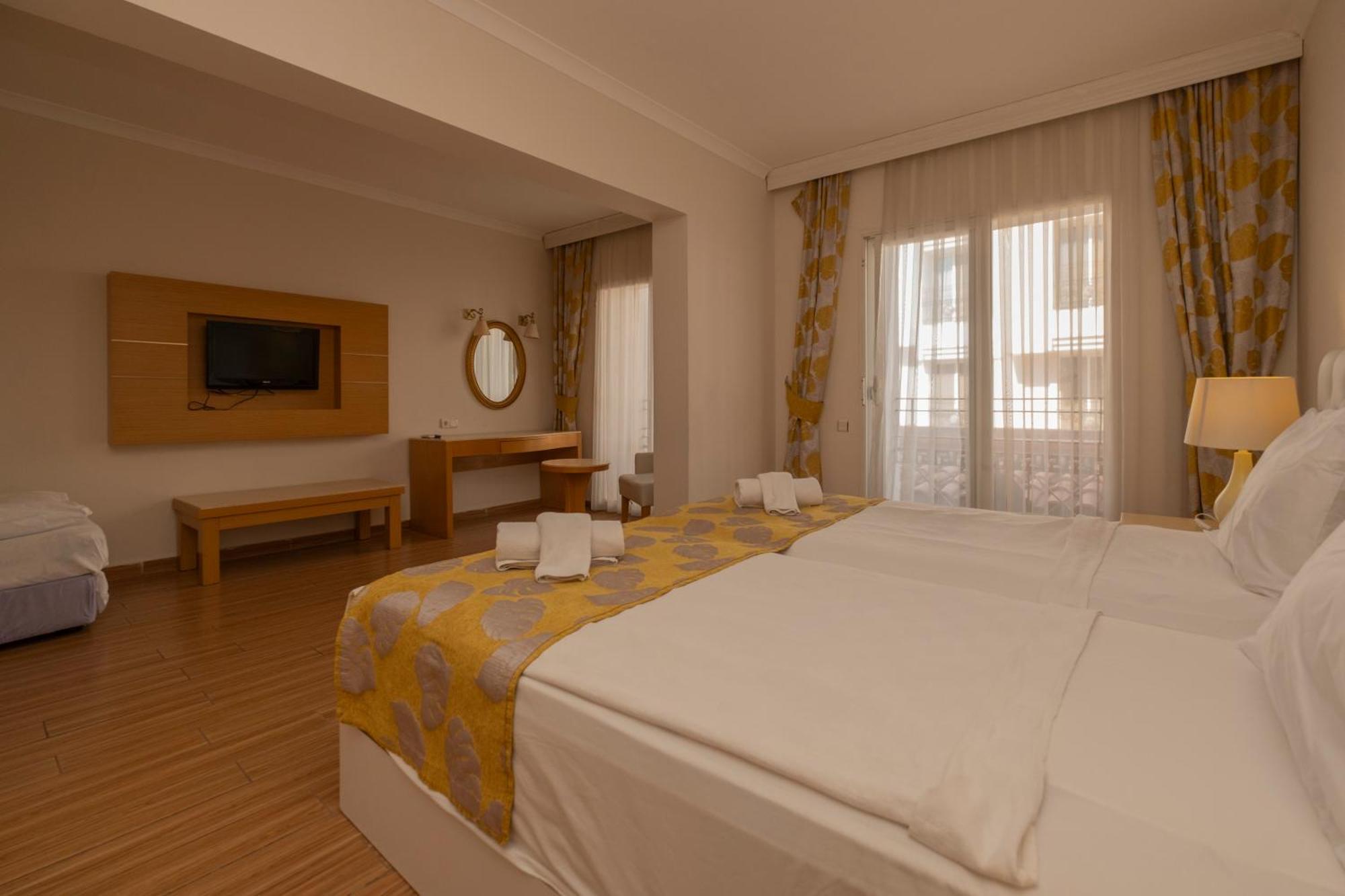 Ladonia Hotels Del Mare (Adults Only) グムベット エクステリア 写真