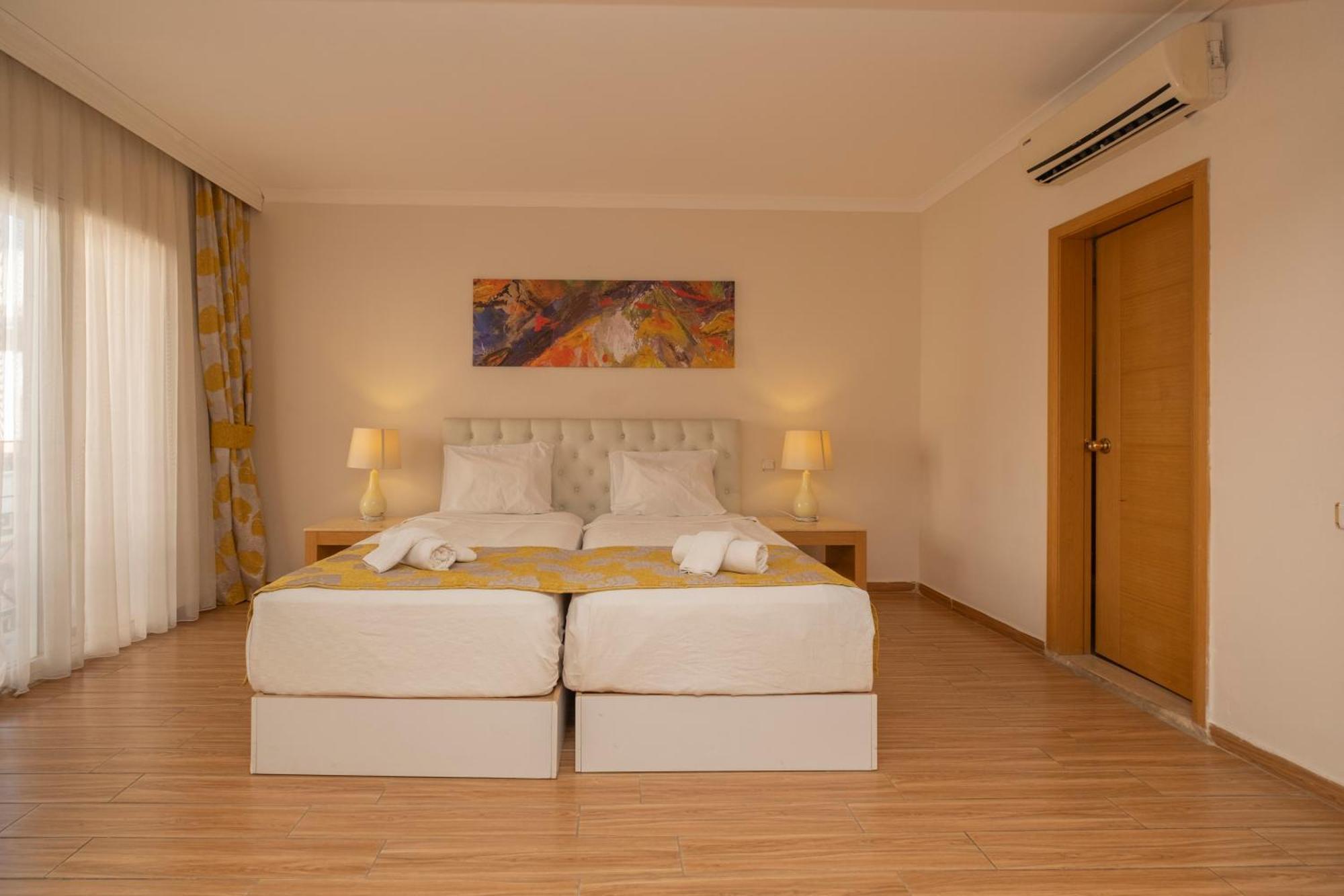 Ladonia Hotels Del Mare (Adults Only) グムベット エクステリア 写真