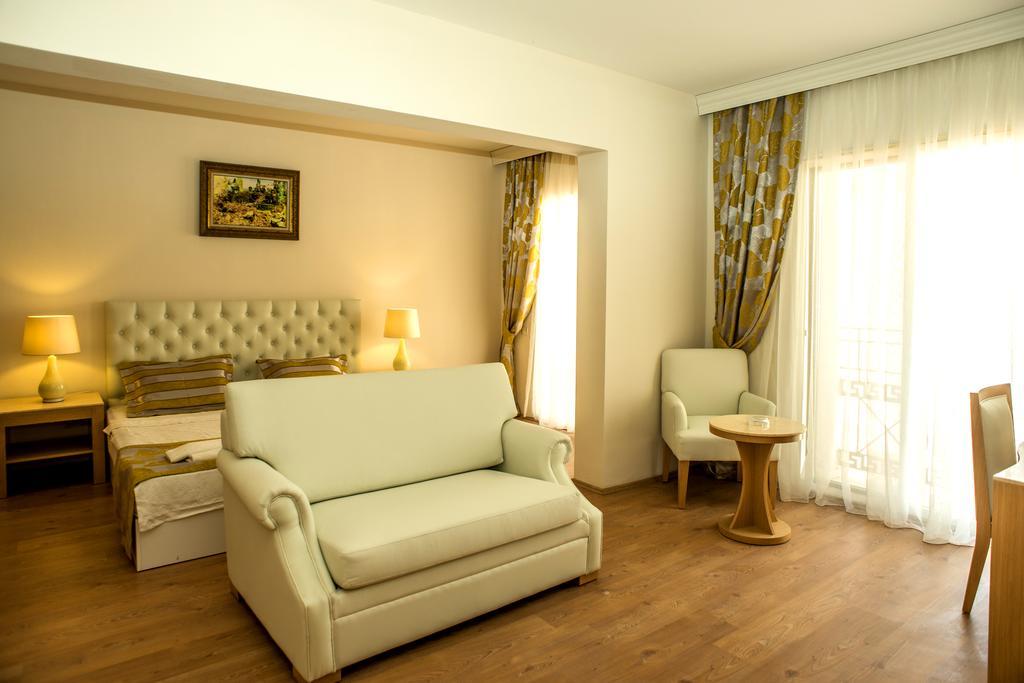 Ladonia Hotels Del Mare (Adults Only) グムベット エクステリア 写真